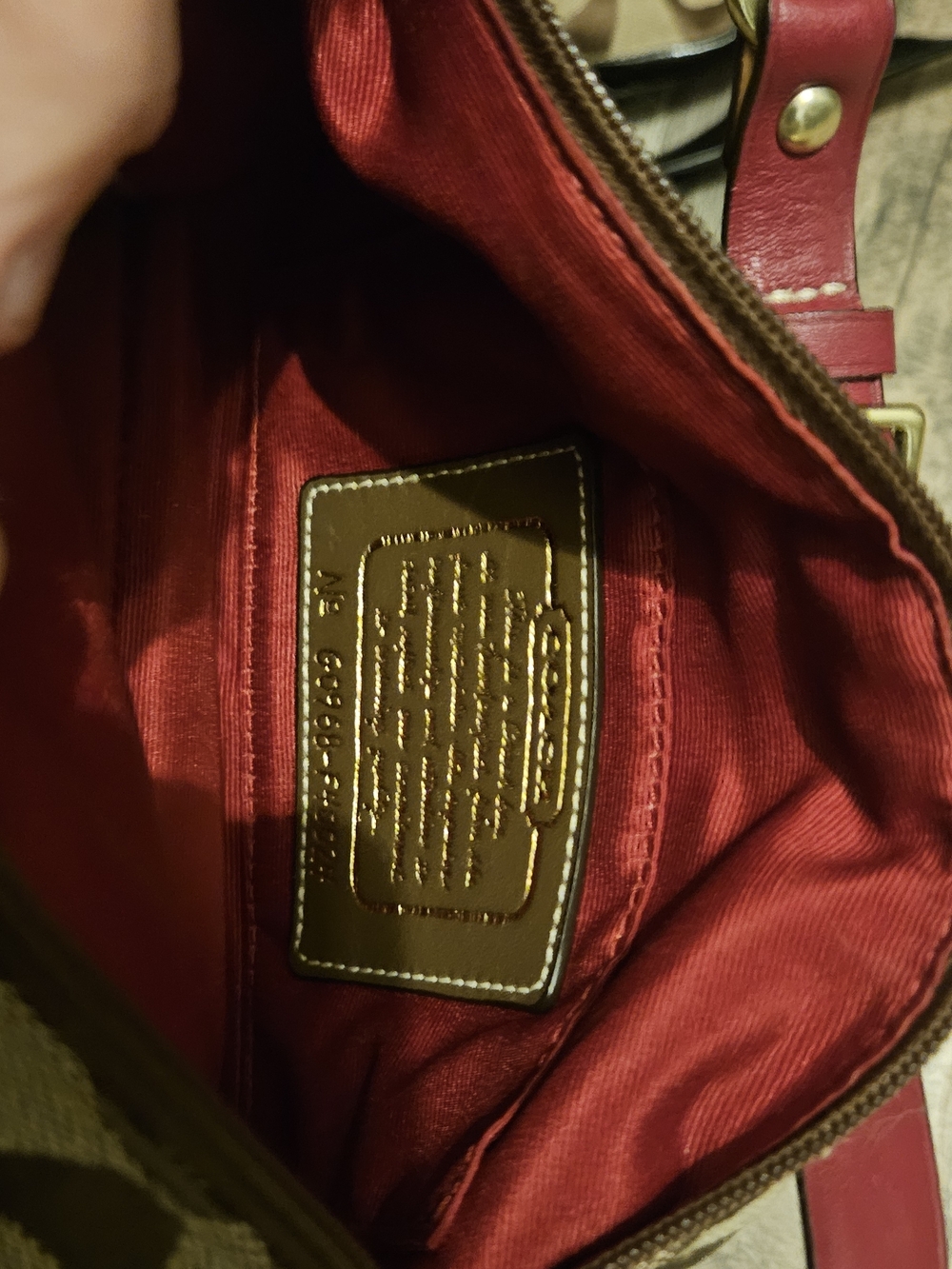 Coach Signature Canvas Hobo Bag with Red Accent - Picture 6 of 6